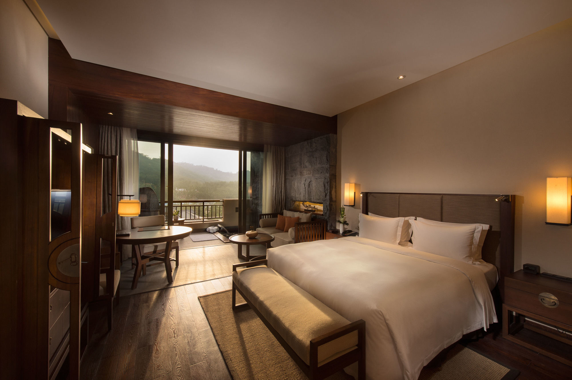 Doubletree Resort By Hilton Hotel Hainan - Qixianling Hot Spring Baoting Exteriör bild