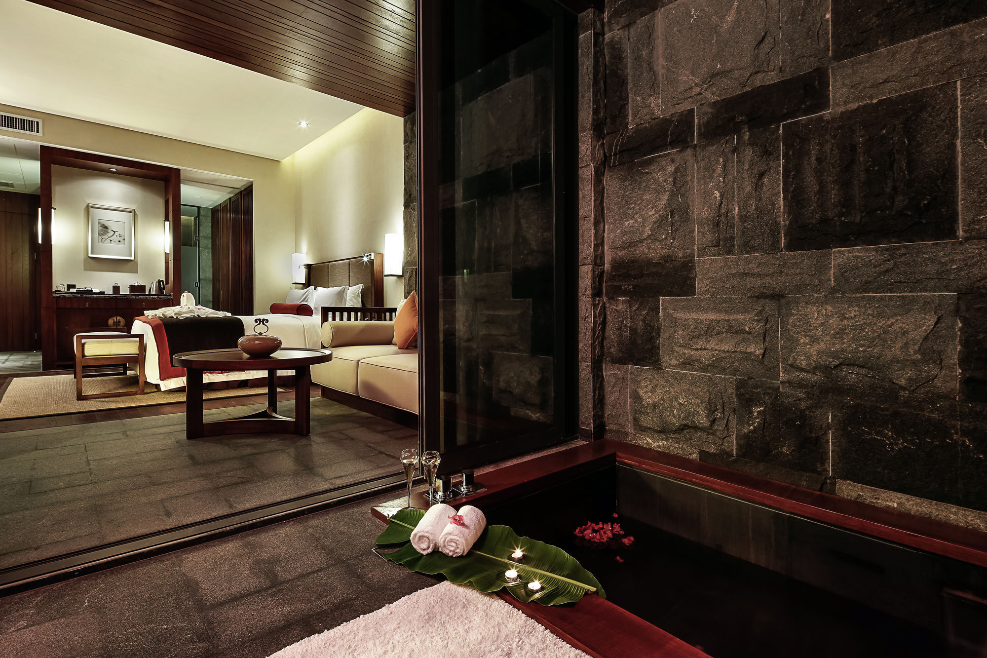 Doubletree Resort By Hilton Hotel Hainan - Qixianling Hot Spring Baoting Exteriör bild