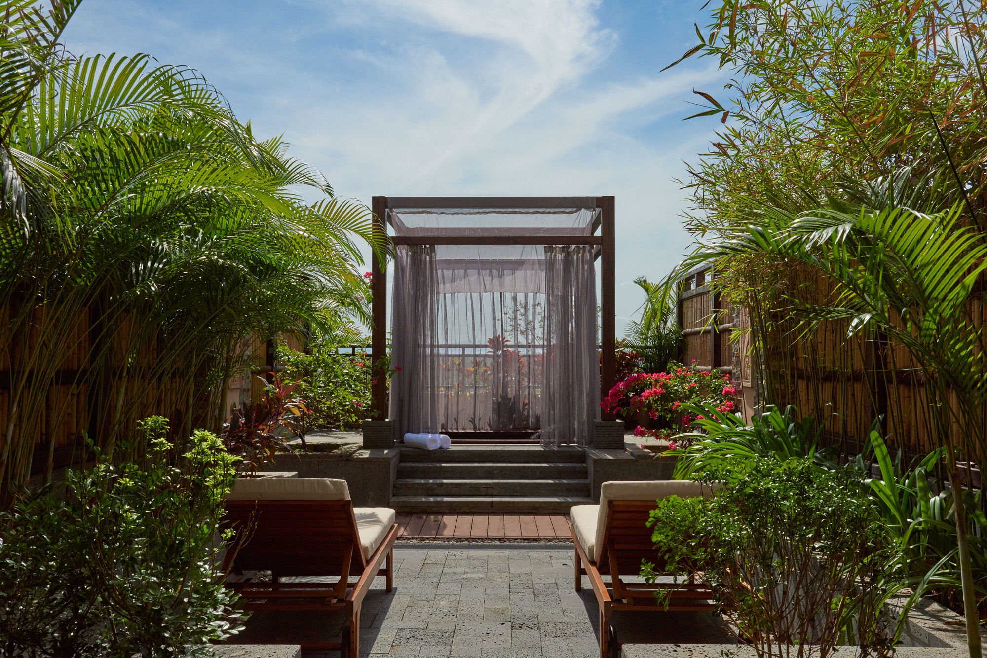 Doubletree Resort By Hilton Hotel Hainan - Qixianling Hot Spring Baoting Exteriör bild
